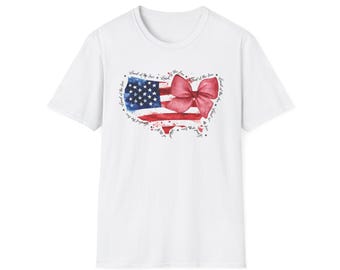 USA Flagge Karte mit rosa Schleife T-Shirt | Vatertroitiges feminines Fourth of Jul Top