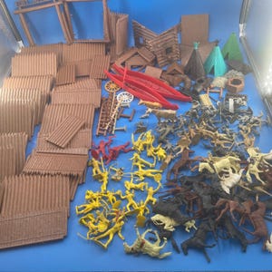 Vintage Marx Fort Apache Wild West Mega Builder Lot Log Fences Figures Horses