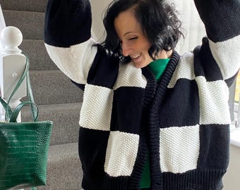 Checkered Love - Written Pattern for a knitted squares cardigan (Patchwork Cardigan)