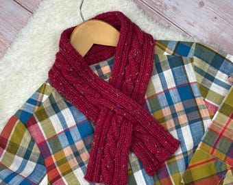 Knitted Mini Scarf Neckerchief - like a Sophie Scarf, small and cosy but with a keyhole fasten