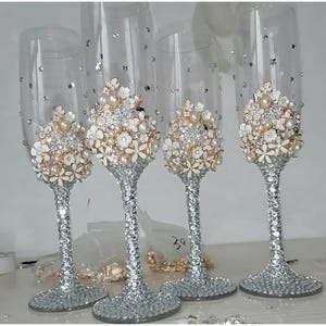 Gold Wedding Champagne Flutes: Bride and Groom Toasting Glasses Set