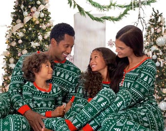 Conjunto de pijama navideño familiar a juego: atuendo festivo