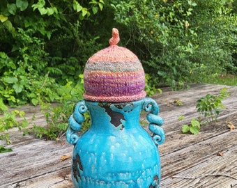 Knitty-Knotty Infant Hat KNITTING PATTERN