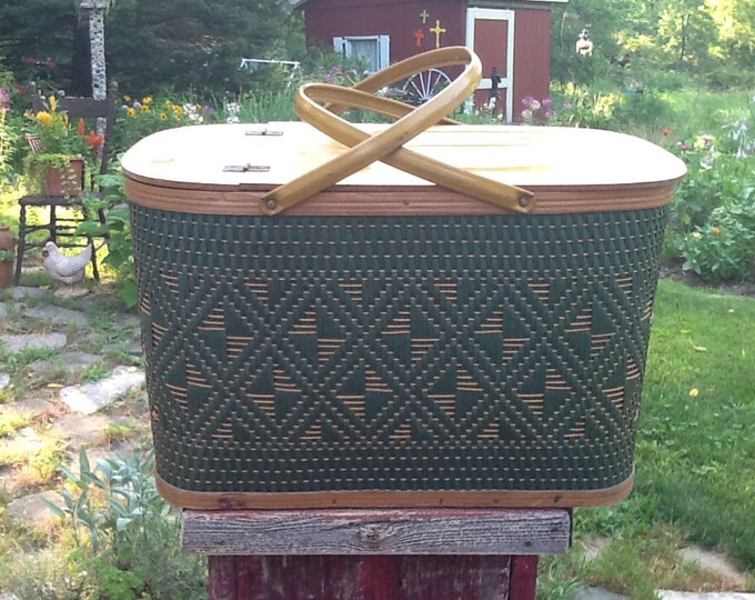 Vintage Hawkeye Picnic Basket / Green Picnic Basket / Picnic Etsy