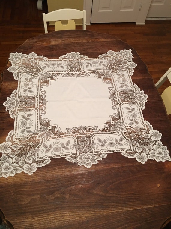 Vintage White Table Runner / Lace Table Runner / White Dresser Scarf /  Vintage Lace / - Etsy