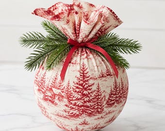 Anleitung zum Selbermachen von Weihnachtskugeln aus Stoff (ohne Nähen), Styropor-Schalenfüllung, DIY-Weihnachtsschmuck aus Stoff, Bastelanleitung für festliche Tischdekorationen