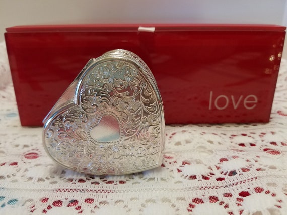 Heart Ring Box - Silver Plate Embossed Box - Ring… - image 5