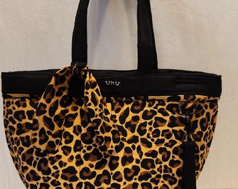 Leopard Bandana Tote Bag – Quilted Cotton, Fold-Top, Magnetic Closure - MADE TO ORDER