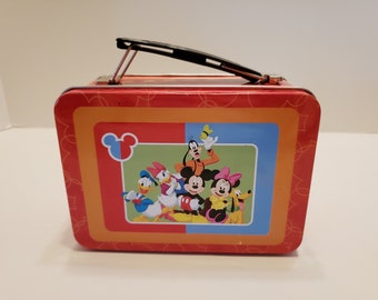 Disney Minnie Mouse DaisyDuck Design Tin Lunch Box School Food Storage Container 