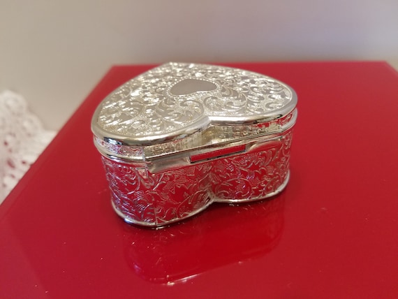Heart Ring Box - Silver Plate Embossed Box - Ring… - image 7