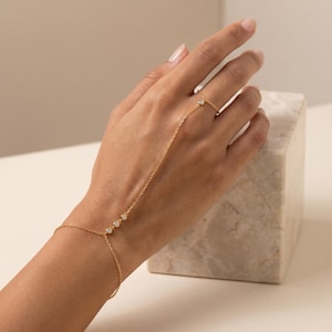 Anpassat slavarmband med födelsesten, läckert handkedjearmband i sterlingsilver, fingerarmband, julklapp till henne, mors dag-present