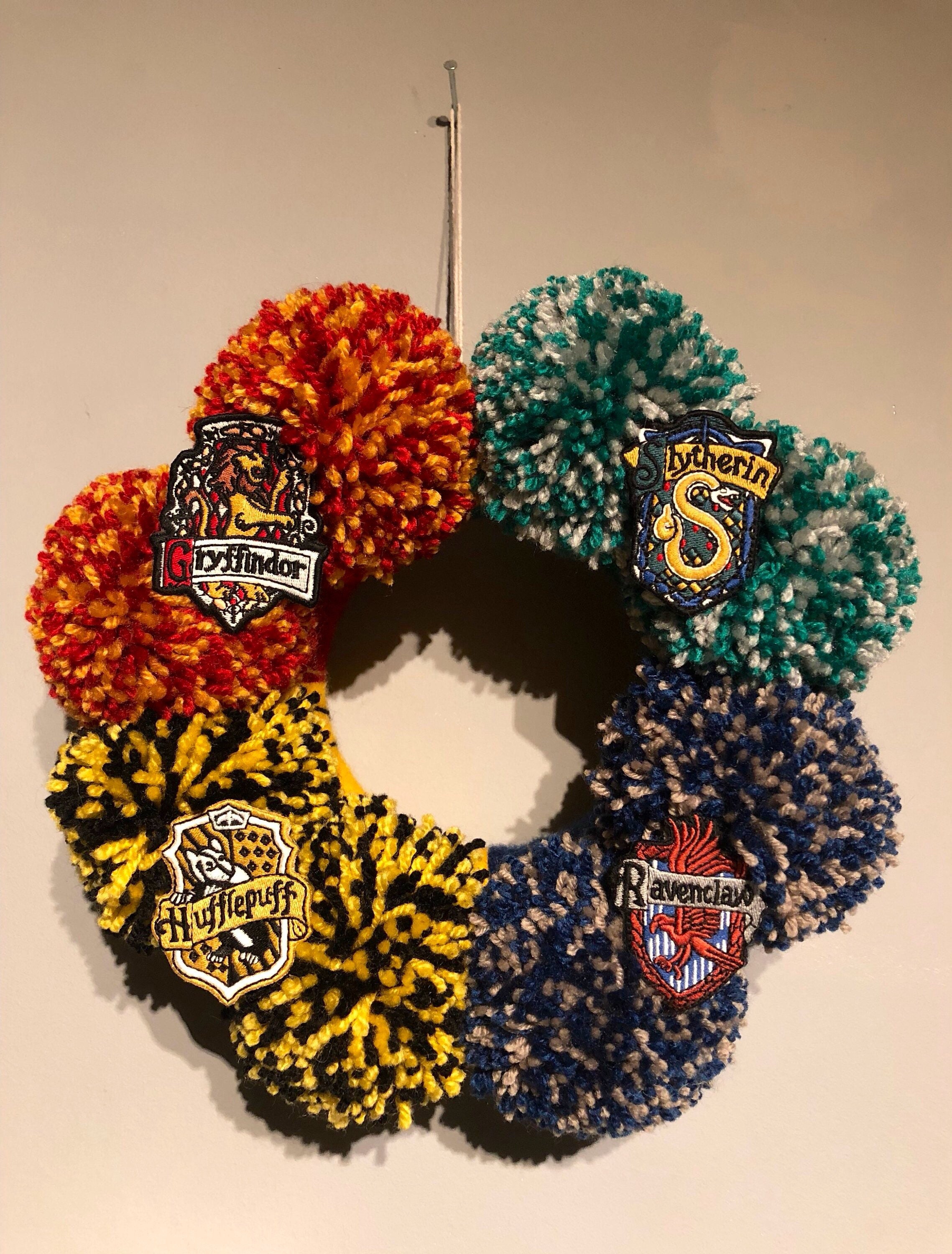 Harry Potter Hogwarts Pom Pom Door Wreath Halloween Christmas
