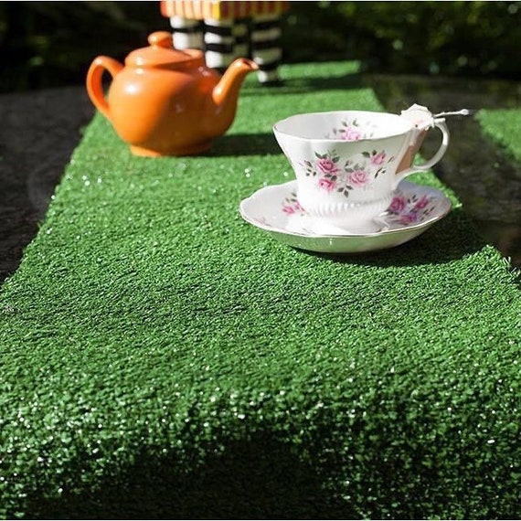 Wonderland Grass Table Runner / Desk Runner Easter / Etsy