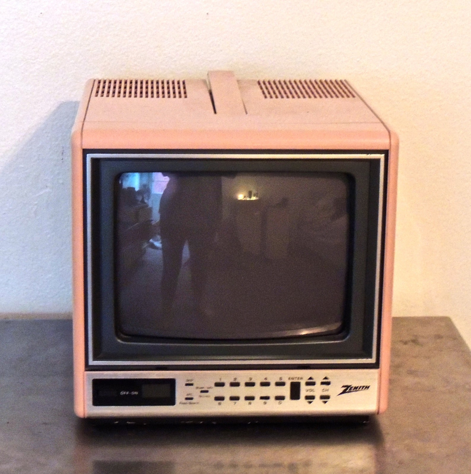 Vintage pink portable TV 1980s Zenith portable pink Etsy