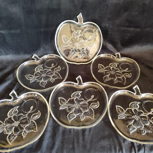 Hazel Atlas Apple Blossom Snack Plates Set of Eight Vintage