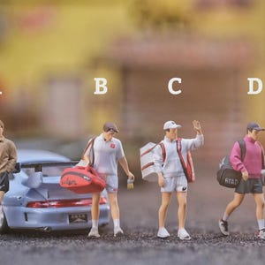 Miniatur Figur Männer Tennis Casual Style Maßstab 1/64 oder 1/87 für Diecast und Diorama