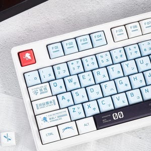 メカニカルキーボード用ブルー日本語エヴァンゲリオン00アニメキーキャップセット、エヴァンゲリオンキーキャップ、PBTダイサブ、XDAプロファイル、Mx（+）スイッチ、142個