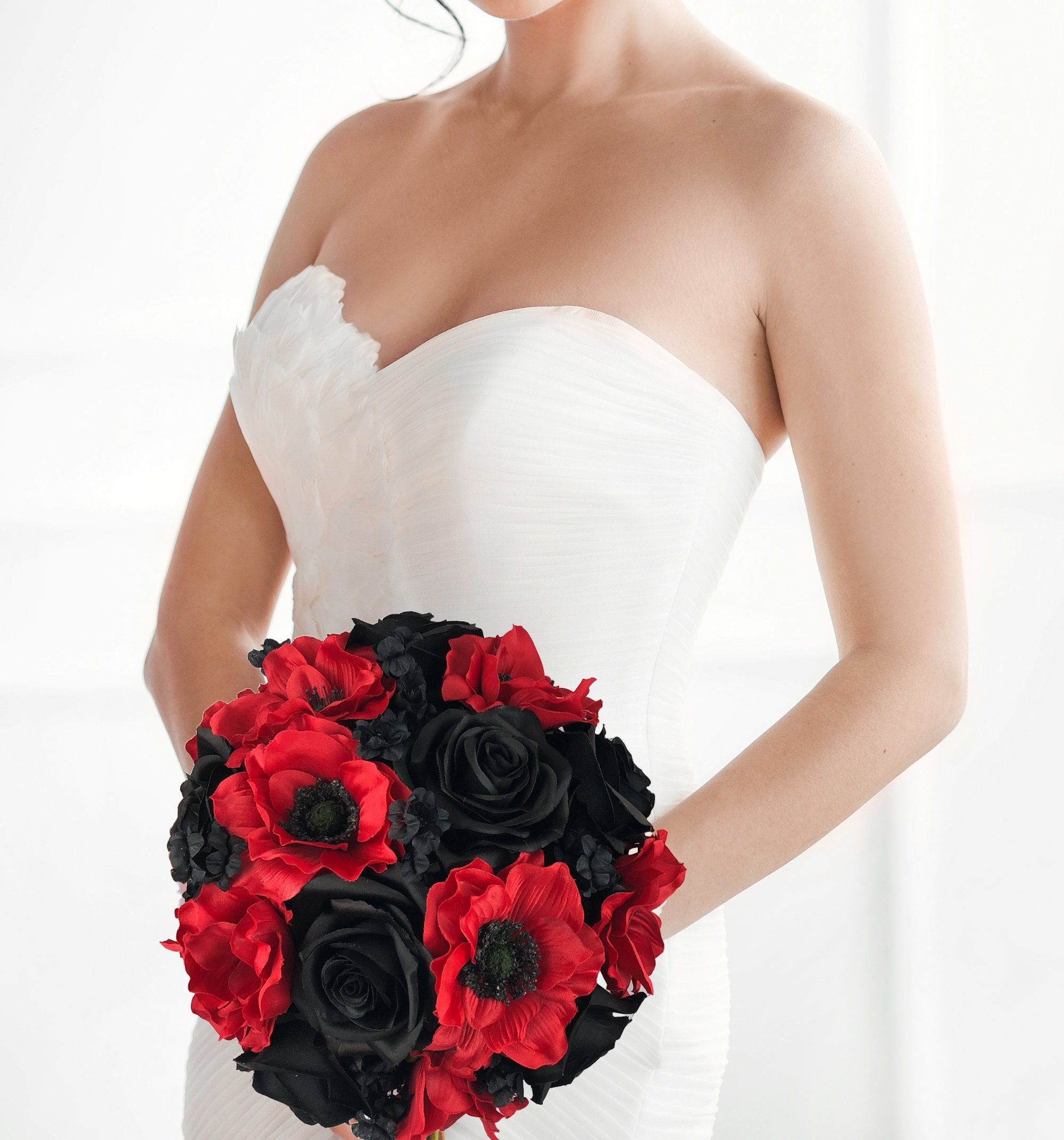 Black Bride's Bouquet Red and Black Bride's Bouquet Black Bridesmaids Bouquet Black and Red Wedding Theme Goth Bouquet
