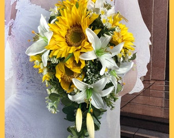 White Lily Bridal Bride's Bouquet, Sunflower and Lily Bridal Flowers, White Lily and Sunflower Wedding Flowers, Lily Bride's Bouquet