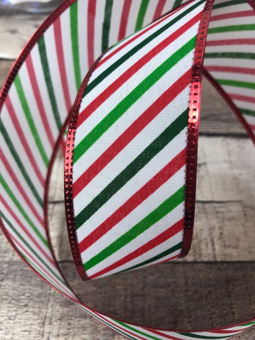 Candy Cane Christmas Ribbon With Metallic Red Edge 1-1/2" 5yds ...