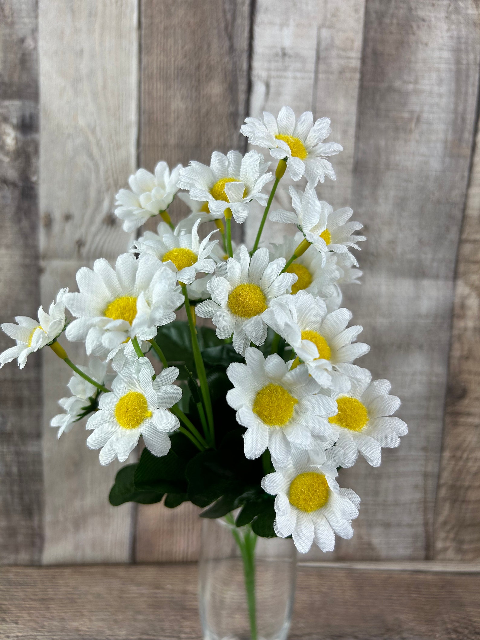 Mini Daisy Flower Bush for Wedding Flowers Mini White Daisy Bundle 13 ...