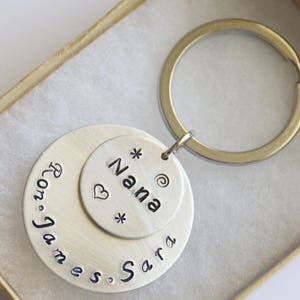 Personalized Mother's Day Gift from Kids, Keychain, Key Fob, Nana Keychain, Customized Keychain, Personalized Grandmother Keychain Mama Bear