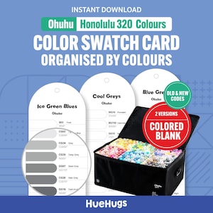 Op de afbeelding: Een kleurstalenkaart voor Ohuhu Honolulu 320 kleuren, georganiseerd op kleur. De afbeelding toont een zwarte draagtas vol met stiften, samen met kleurstalenkaarten met de labels "Ice Green Blues", "Cool Greys" en "Blue Greys". De tekst "COLORED BLANK" is zichtbaar.