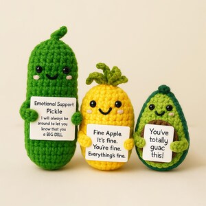 Adorno de crochet + tarjeta con frase: regalo para profesores, agradecimientos o inspiración para compañeros de trabajo o amigos.