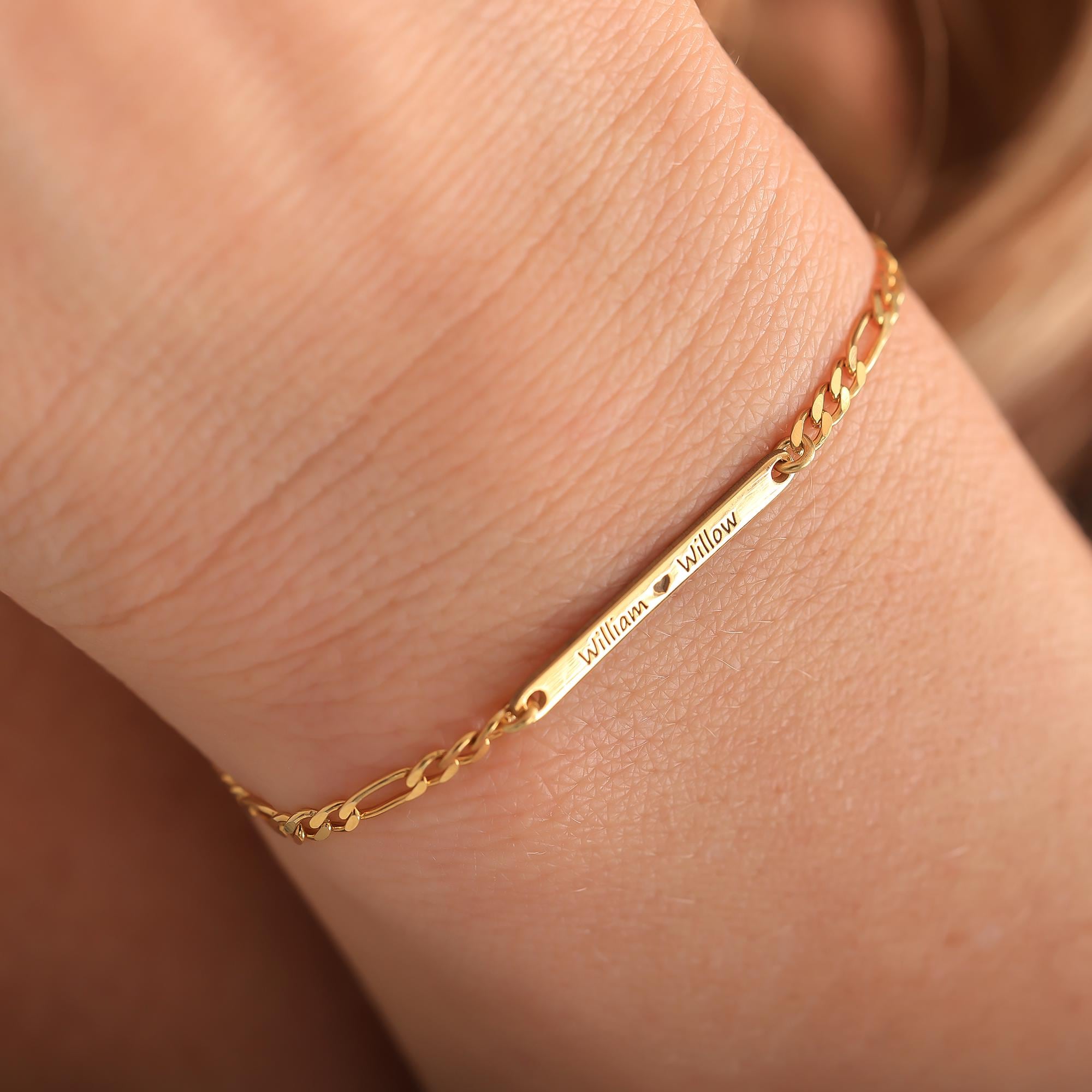 Personalized Figaro Chain Bracelet 14k Gold, Custom Name Bar Bracelet, 925 Sterling Silver Engraved Date Jewelry, Couples Gift for Her