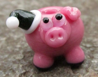 Pink Pig Sparkle Green Christmas Santa Hat Winter Lampwork Glass Bead NLC Beads