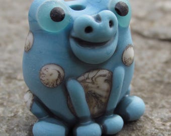 Blue Silvered Ivory Spots Frog Toad Lampwork Glass Bead NLC Beads