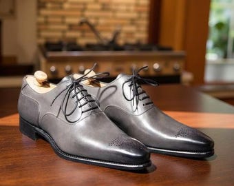 Handmade Gray Leather Dress Shoes: Men&#39;s Formal Style