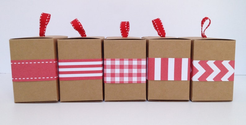 Narrow Red Paper Ribbon in Pattern of Your Choice image 1