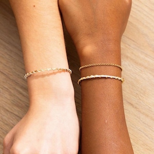 Mixed Metal Bracelet - Two Toned Bracelet - Gold & Silver Plated - Minimalist Jewelry - Everyday Jewelry - Handmade Jewelry - Gifts for Her