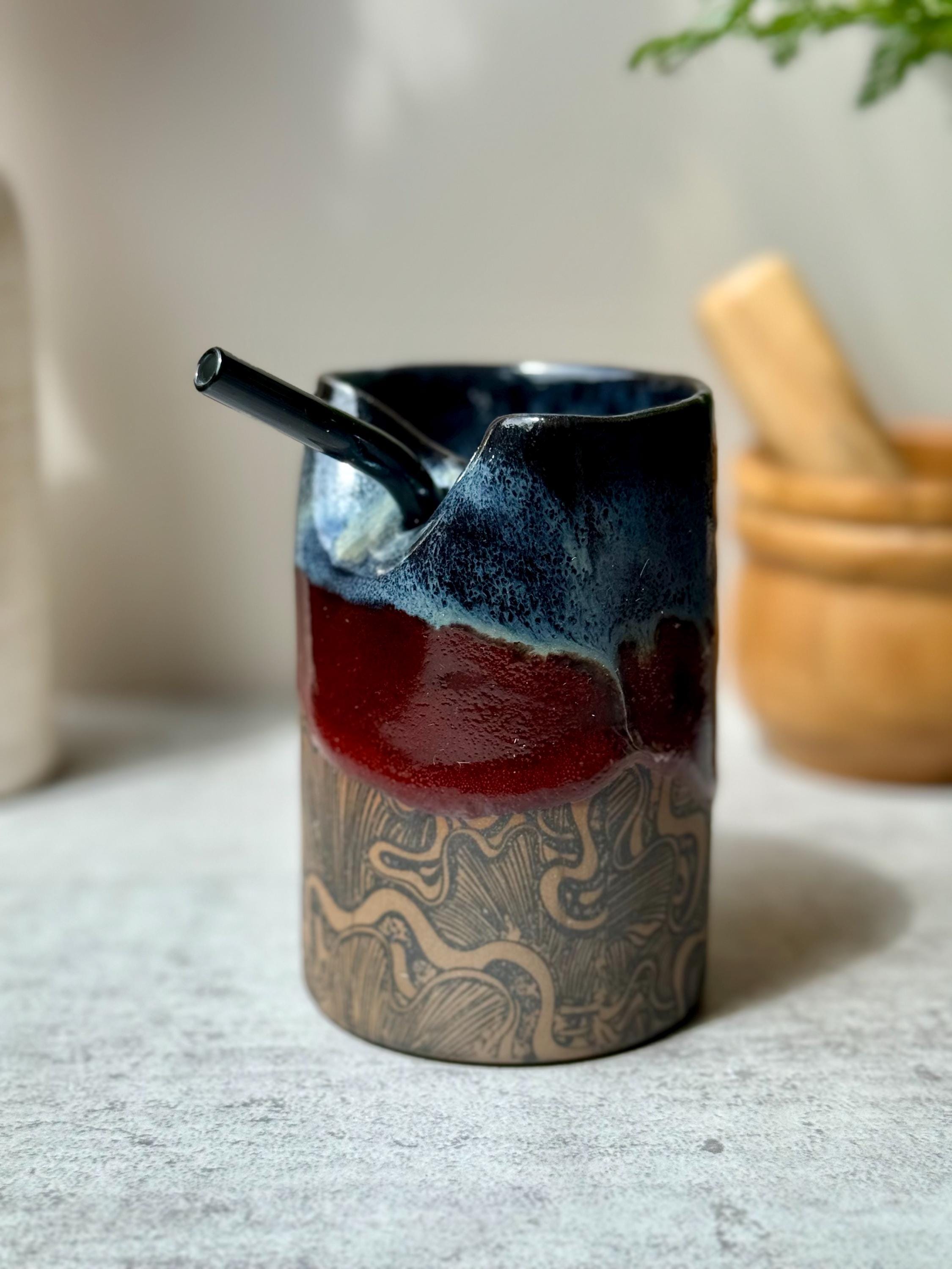Psychedelic Ripple Ceramic Straw Cup