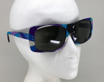 Iconic vintage men&#39;s Emilio Pucci 1960s fabric pattern sunglasses,  wide frames, gray glass lenses, made in France, excellent condition