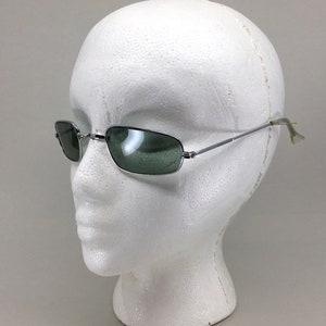 Vintage 1960s mod Byrds-style &quot;granny&quot; sunglasses, Japan, mens/unisex, silver frame, gray glass lenses, wrap-around, excellent cond.
