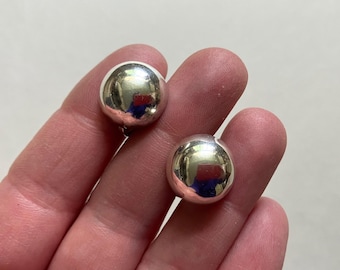 Vintage Reveriano Castillo, Taxco sterling screw-back earrings, Mexico, 1950s, classic half-sphere domed design, 5/8&quot; diameter, VG