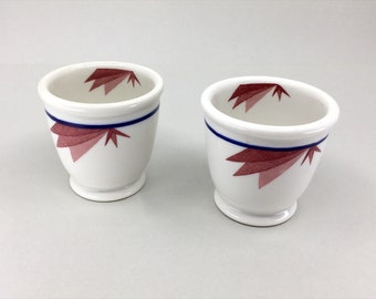 Vintage 1940s pair of Syracuse China restaurant ware custard cups, Aurora pattern, red with blue band, art deco/moderne, excellent condition