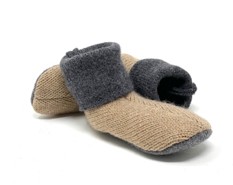 Cottage Core Merino Wool Baby Booties, Preemie, 0-6 months, Sustainable Gift, Machine Wash, Wooly Wearables, Lambswool