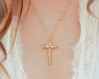 Dornenkrone /// Gold Halskette, Kreuz Halskette, religiöser Schmuck, Layering Halskette, Geschenk für sie