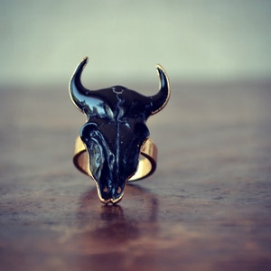 GYPSY BULL /// Bull Electroformed Ring /// Gold /// Black image 3