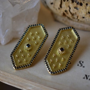 ELOISE STUD EARRINGS /// Gold