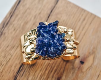 MELT CUFF/// Gemstone cuff bracelet /// Amethyst Cluster Gold Jewelry /// One of a kind
