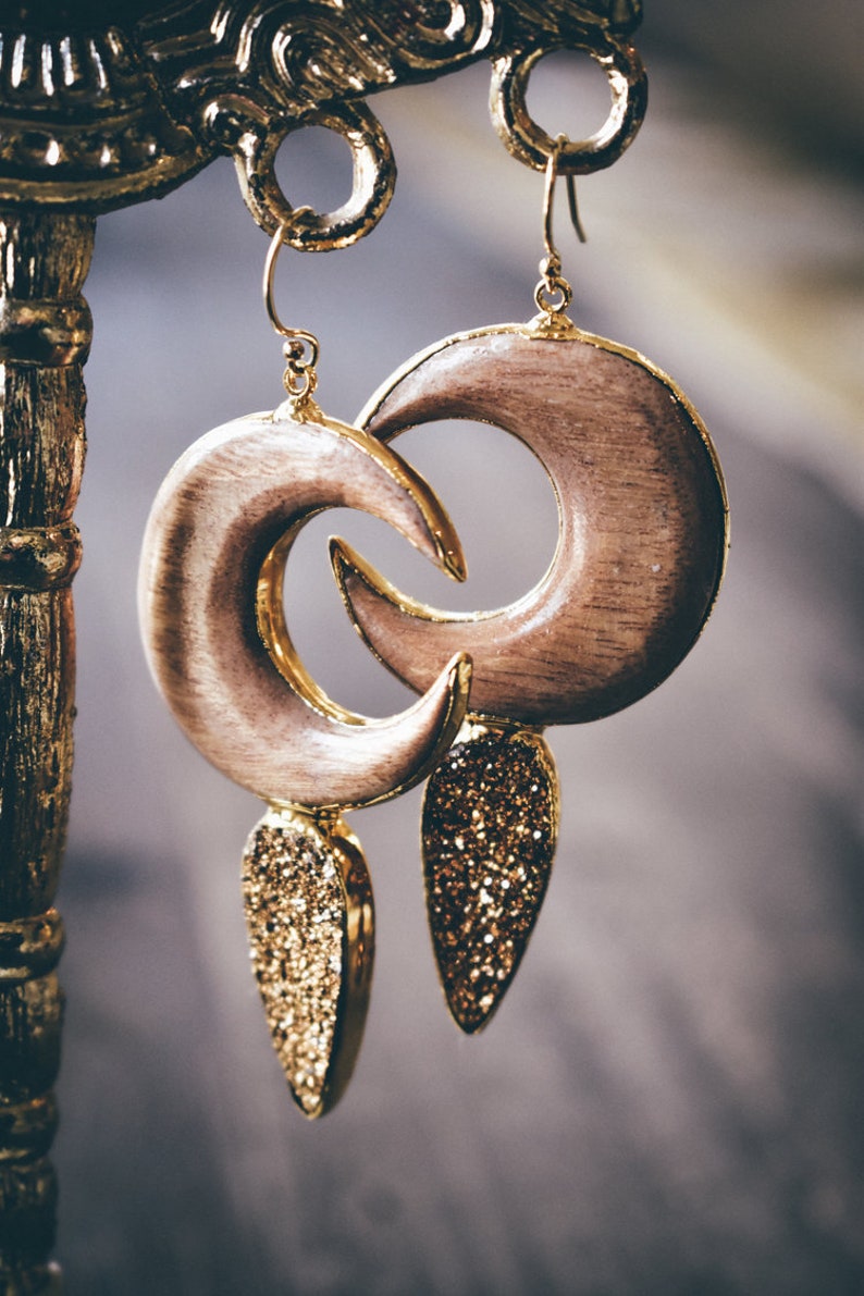 SCARLETT EARRINGS /// Moon Earrings Gold Druzy Statement Etsy