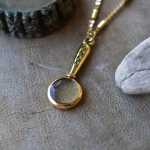 LOOKING GLASS NECKLACE /// Magnifying Glass, Bohemian Gold charm Necklace, layering, For Her, Women&#39;s statement, Boho Jewelry