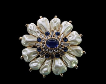 Vintage Deco Flower Brooch - Pearl and Sapphire Blue Crystal Jewellery