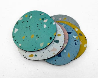 Terrazzo Coaster Set with Trivet – 6 Colorful Drink Coasters + 1 Large Pot Mat, Modern Table Decor, Pastel Coffee Gift, Fun Kitchen Style