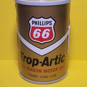 Phillips 66 Trop-Artic All Season Motor Oil Transistor Radio
