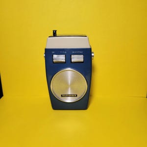 Telefunken Mini Partner AM FM Radio